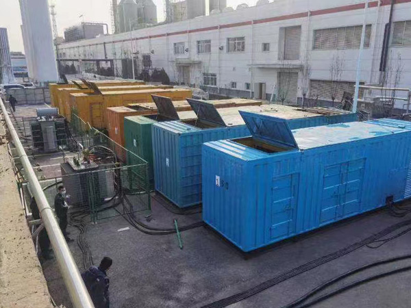 东胜380V和690V电压的电缆线相同吗？